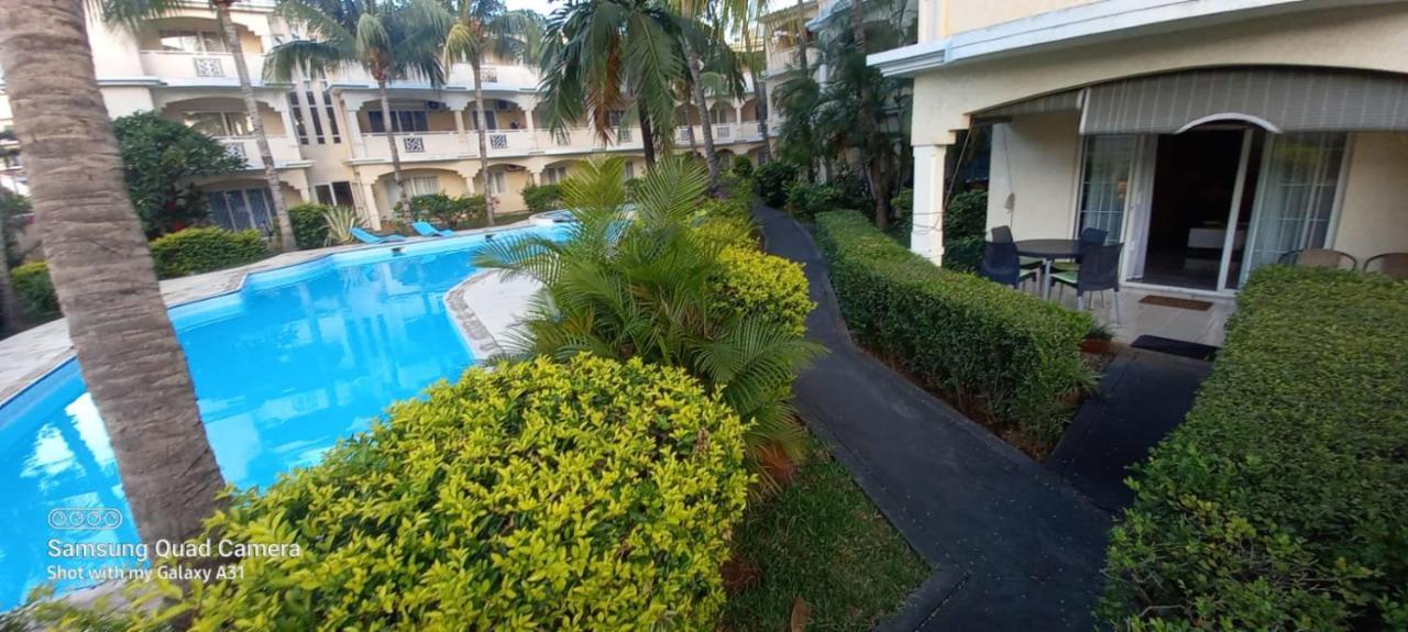 Opp Swimming Poll, Ground Floor, Flic En Flac Bagian luar foto